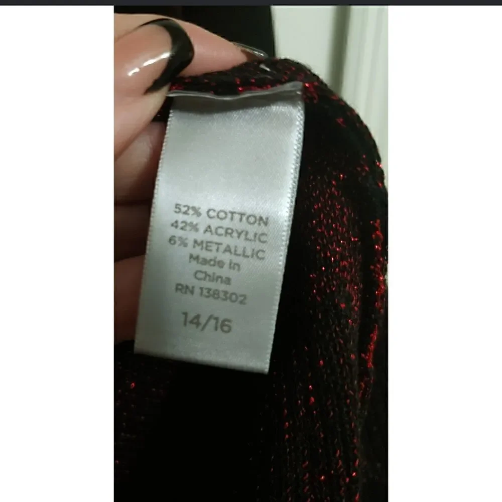 Avenue women sweater